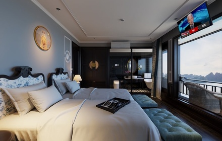 Senior Suite